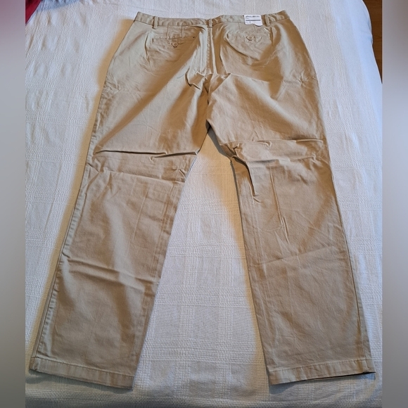 Eddie Bauer women's size 18 khaki, curvy, strsight, stretch pants, New - Picture 3 of 7